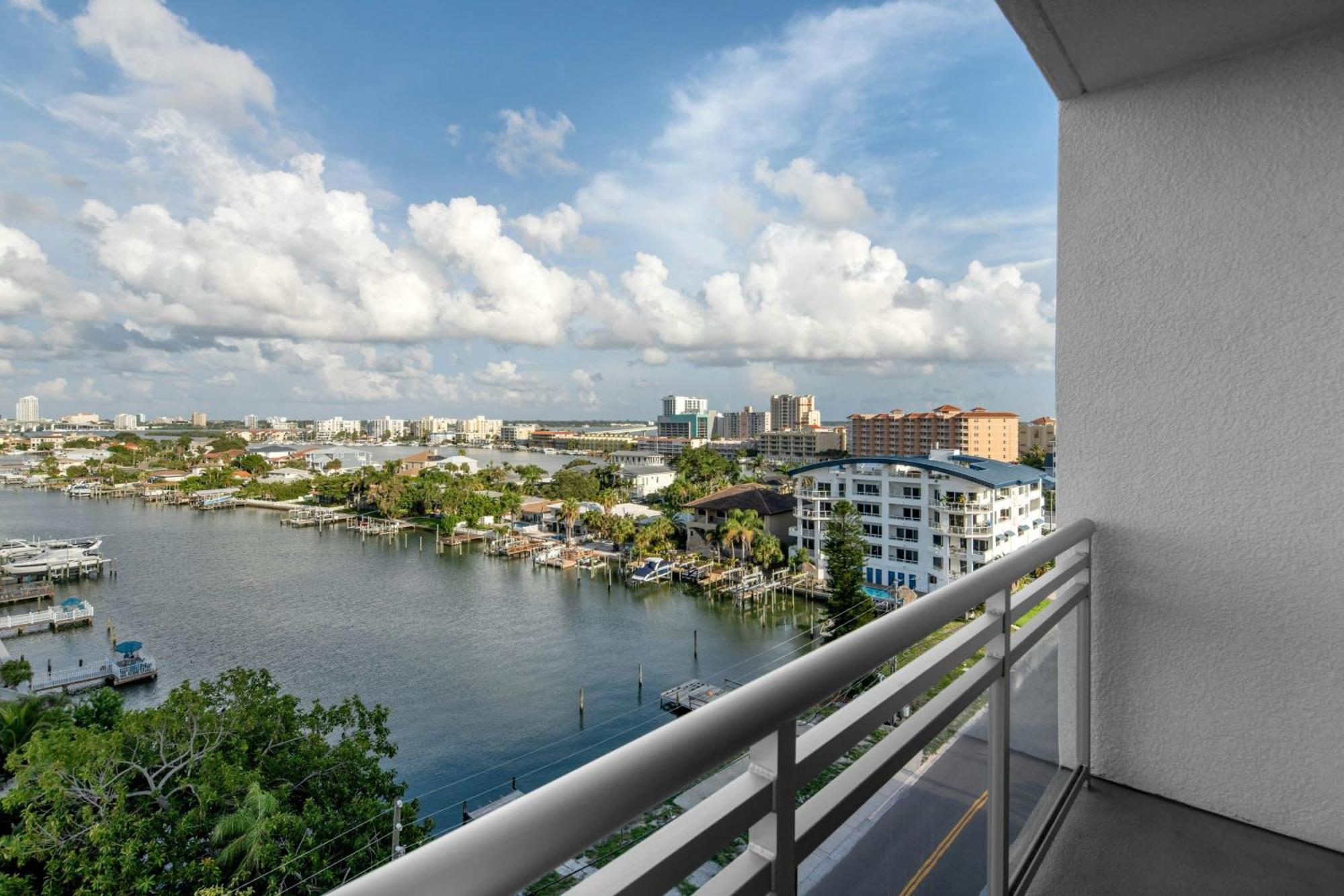 Ac Hotel By Marriott Clearwater Beach Εξωτερικό φωτογραφία